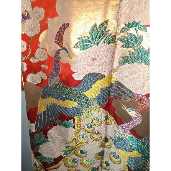 Vintage Japanese Kimono Ceremonial Uchikake Robe With Peacock & Crane Design - Picture 9 of 13